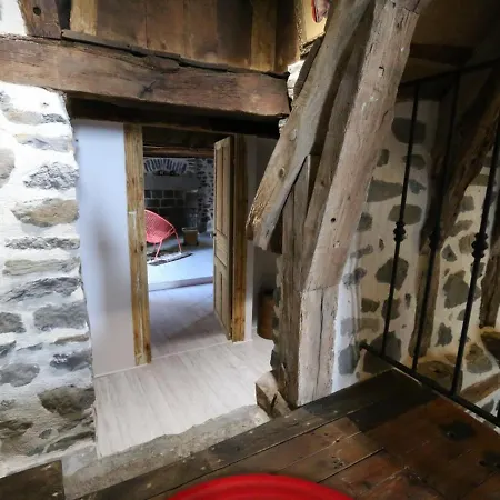 Casa de Férias Anglards-de-salers, 3 Pieces, 4 Personnes - Fr-1-742-9 *